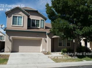 372 Foxglove St, Pittsburg, CA 94565