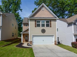 4918 McEver View Dr, Sugar Hill, GA 30518