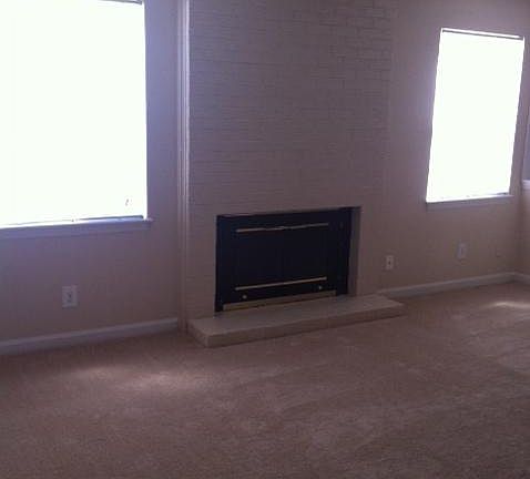 3rd image of 7028 Providence Square Dr APT 171