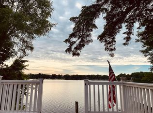 492 N West Silver Lake Rd, Traverse City, MI 49685