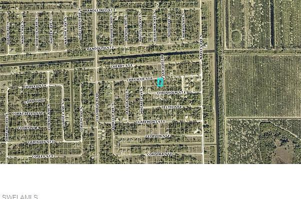 2nd image of 1232 Chrysler St E