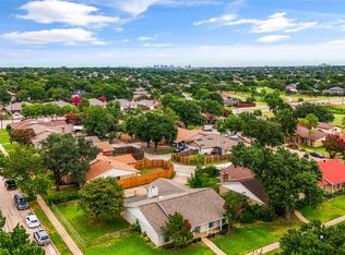 1911 Primrose Ln, Carrollton, TX 75007