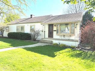 1430 N May St, Joliet, IL 60435