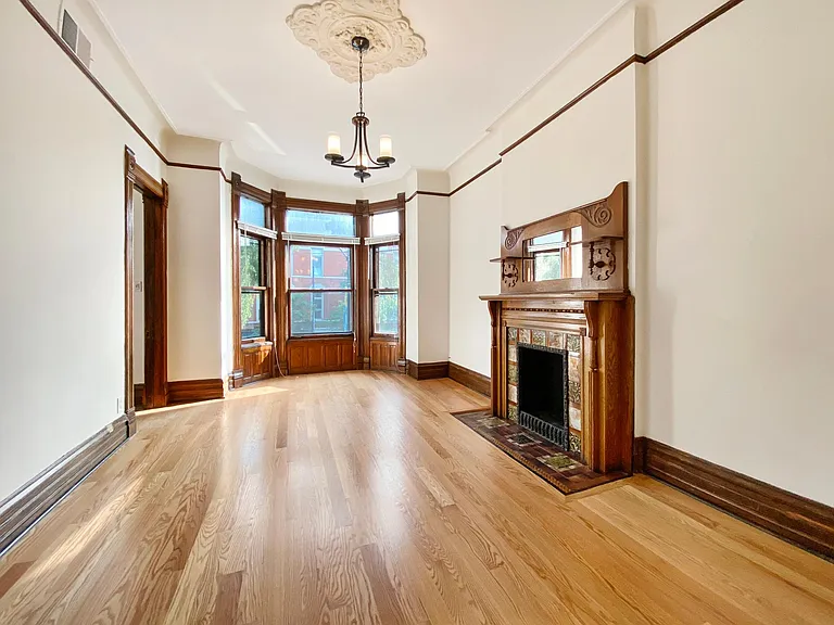 1012 W Armitage Ave #1 — Photo 5