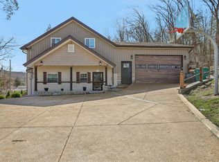 7205 Lakeshore Dr, Cedar Hill, MO 63016