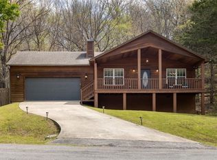 12 Ruswarp Ln, Bella Vista, AR 72714