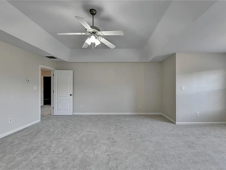 522 Suwanee Oaks Dr — Photo 37