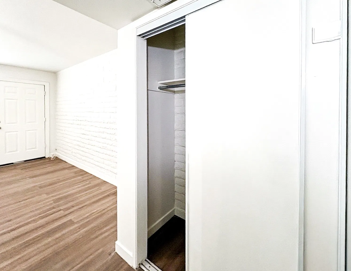 1 bed, 600 sqft, $1,149 — Photo 2
