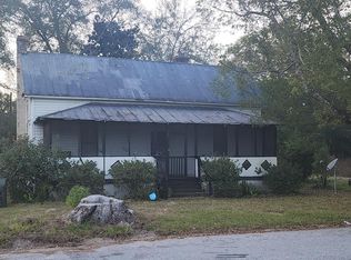 816 Sweat St, Waycross, GA 31501