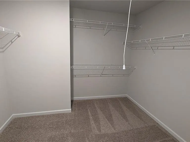 840 Point Place Dr — Photo 30