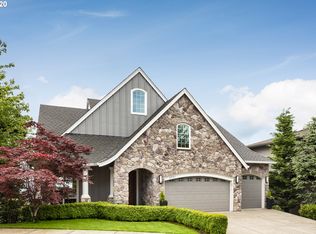 3951 NW Sunset Cir, Portland, OR 97229