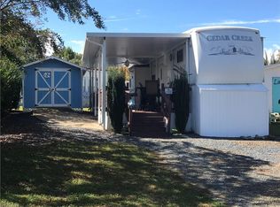 112 Dove Ln, New London, NC 28127