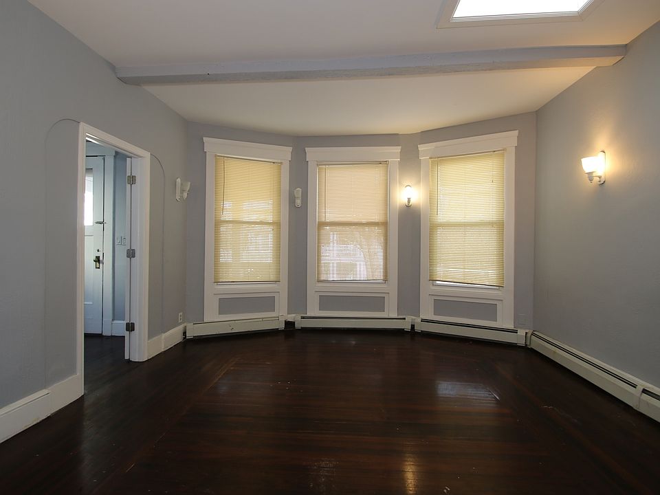 1st image of 146 Gilbert Ave Floor 2