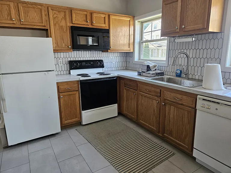 81 Main Street Anx #2 — Photo 8