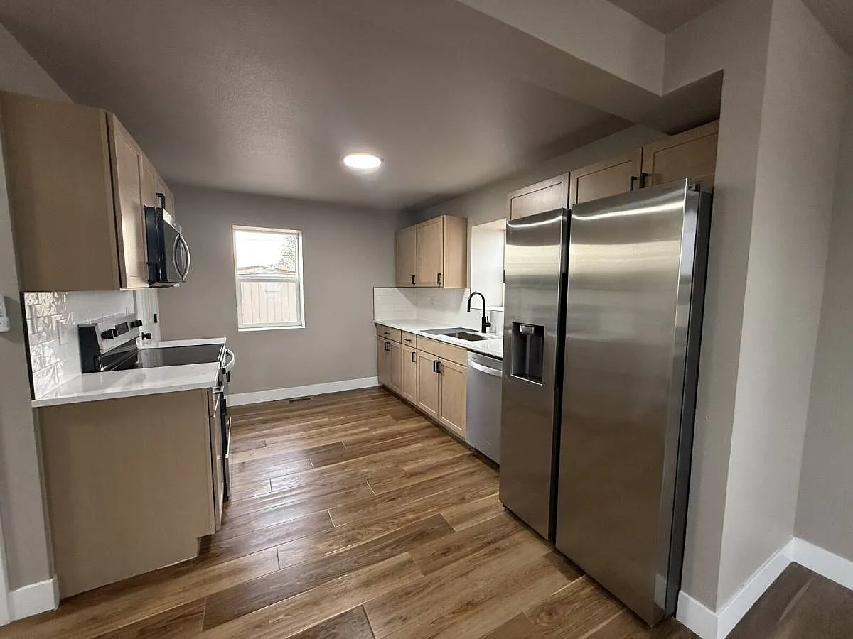 120 N Ave #C-4 in Cheyenne, WY 82007 — Photo 4
