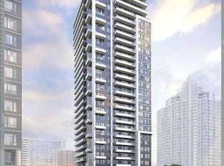 75 Canterbury Pl #2010, Toronto, ON M2N 0J3