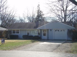 358 California Ave, Aurora, IL 60506