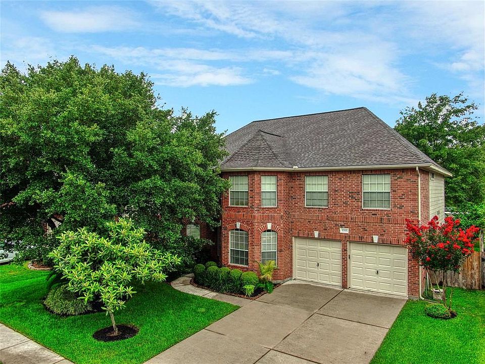 1st image of 17315 Pikes Peek Ct