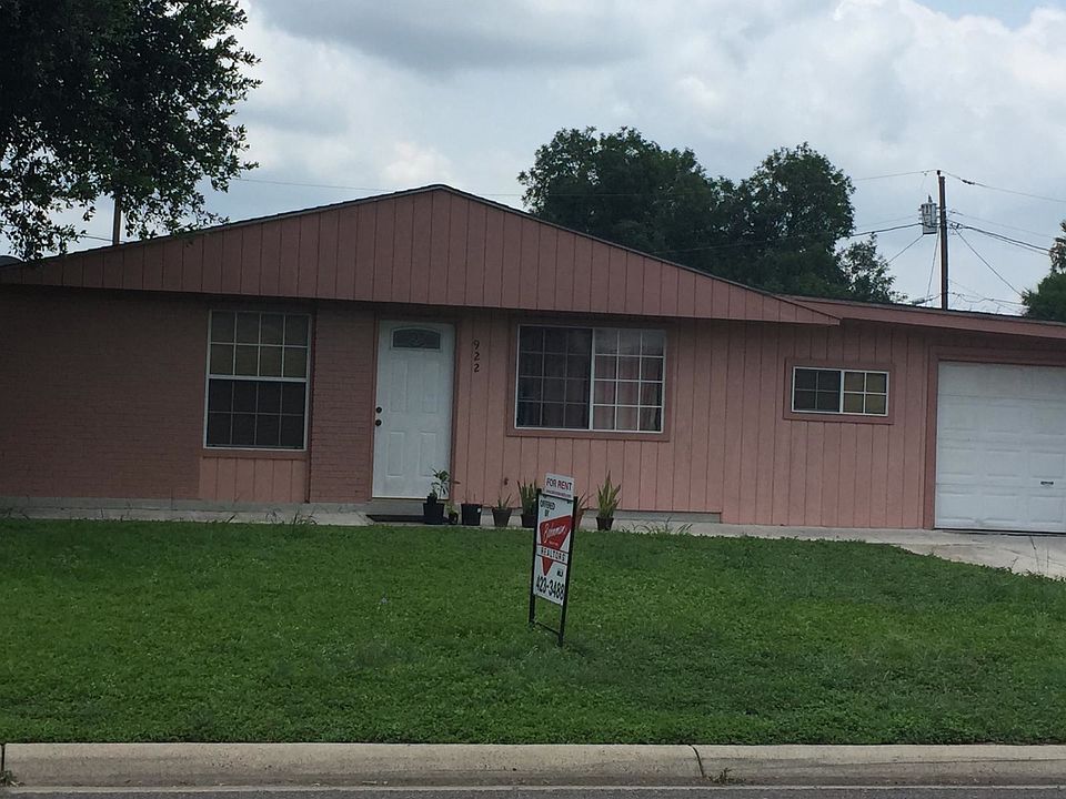 1st image of 922 E Sul Ross Ave
