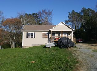 284 Charmin Cir SE, Calhoun, GA 30701