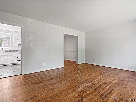 5th image of 2907 Twain Ln
