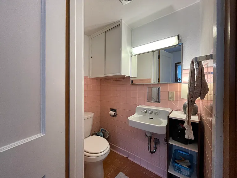 1329 1329/1331 Lincoln Ave #1329 — Photo 18