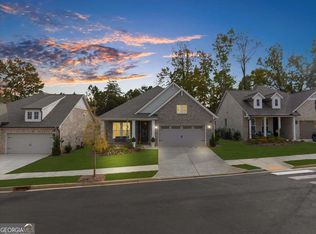 218 Floral Valley Dr, Woodstock, GA 30188