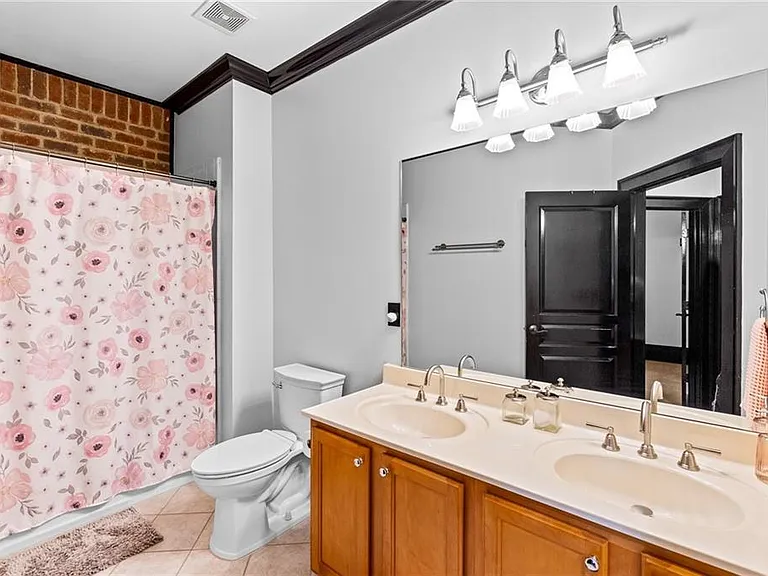 5512 Glenridge Dr #K — Photo 31