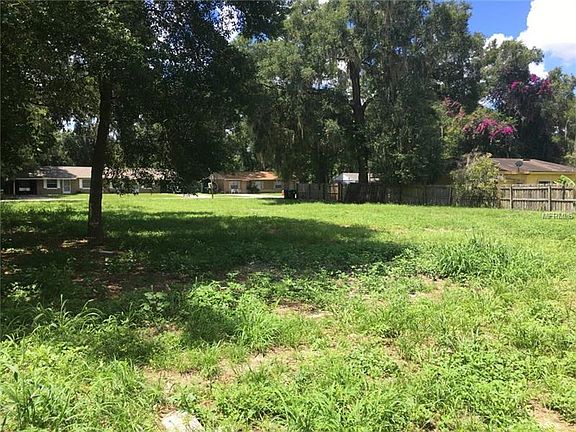 4th image of 1109 E Lisa Ln