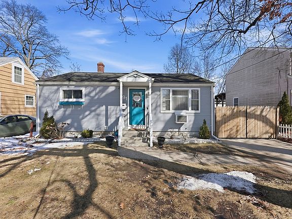 2nd image of 191 Monrovia St