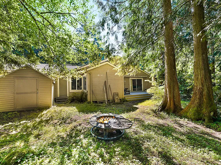 2 Holly View Way — Photo 16