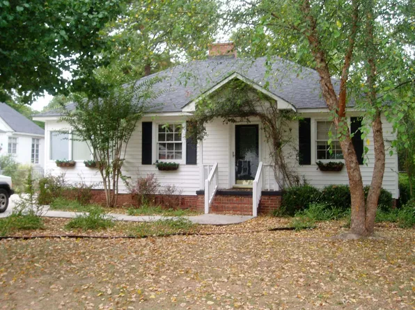 915 Kalmia St, Florence, SC 29501