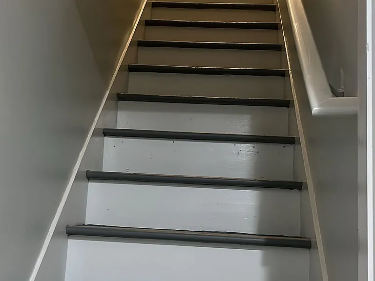130 Perkins Ave #3 — Photo 5