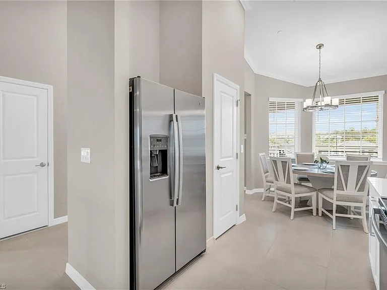 11811 Venetian Lagoon Dr #202 — Photo 15