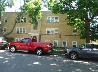 7015 N Washtenaw Ave #2, Chicago, IL 60645