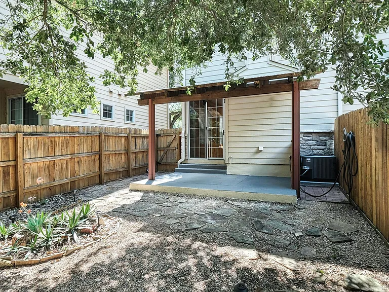 8518 Cahill Dr #26 — Photo 3