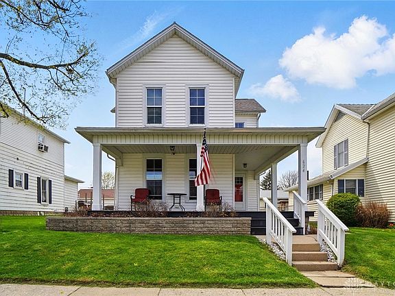 3rd image of 624 Cottage Ave