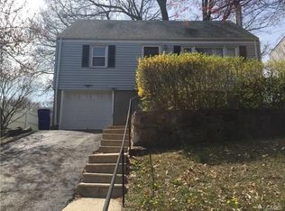 15 Beau St, Norwalk, CT 06850