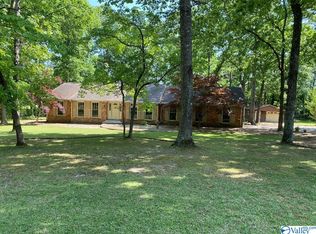 3109 Village Creek Rd SE, Decatur, AL 35603
