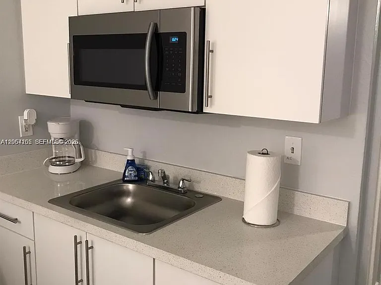 26 Diplomat Pkwy #2215 — Photo 1