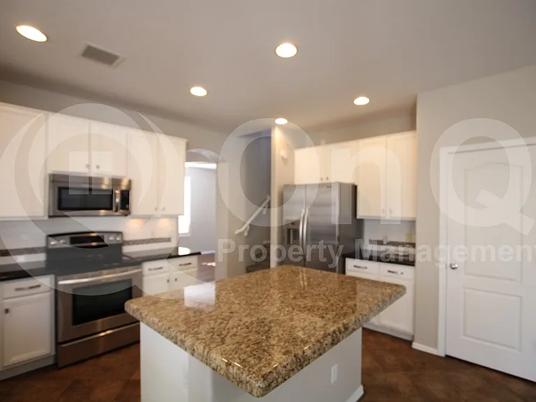 27807 N 59th Dr — Photo 3