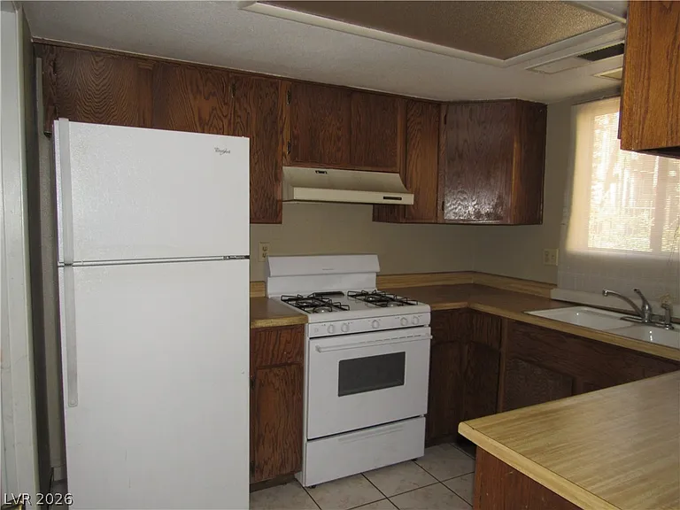 120 Bel Port Dr #121 — Photo 7