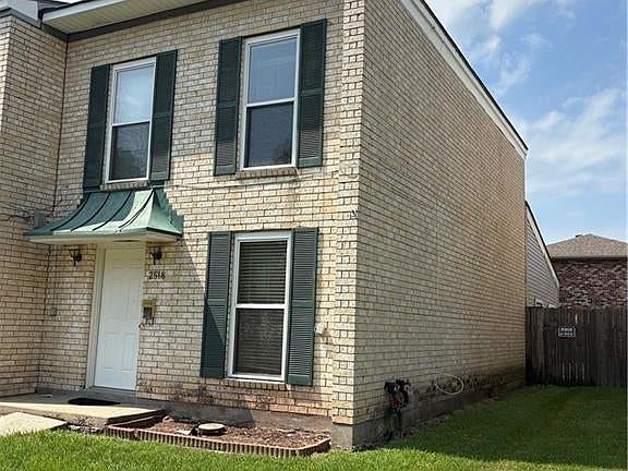 2nd image of 2518 Lemon St