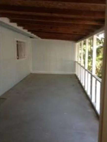 524 Winterhaven Ave — Photo 9