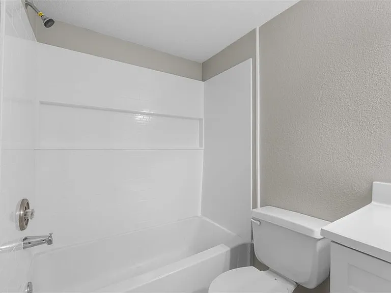 5116 Conroy Rd #15 — Photo 42