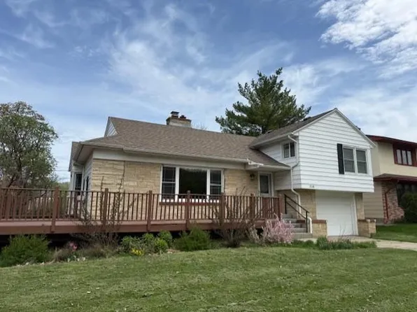 318 W Lake St, Winona, MN 55987