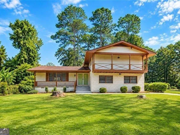 3076 Briarleaf Dr, Decatur, GA 30034