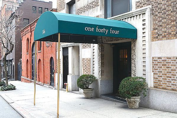 1st image of 144 E 36th St #1