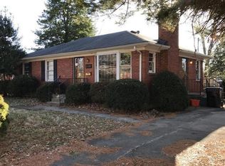 2906 Iris Way, Louisville, KY 40220