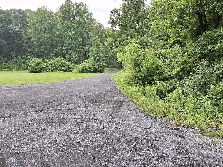 25 Crabgrass Ln #1 — Photo 7